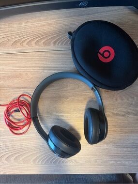Beats On-Ear Headphones with Carry Case - Black & Red